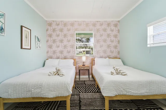 $3,750 | 1424 Willow Road, Palm Springs, FL 33406