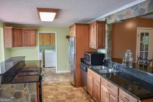 $895,000 | 81 Mariners Drive Northeast, Milledgeville, GA 31061