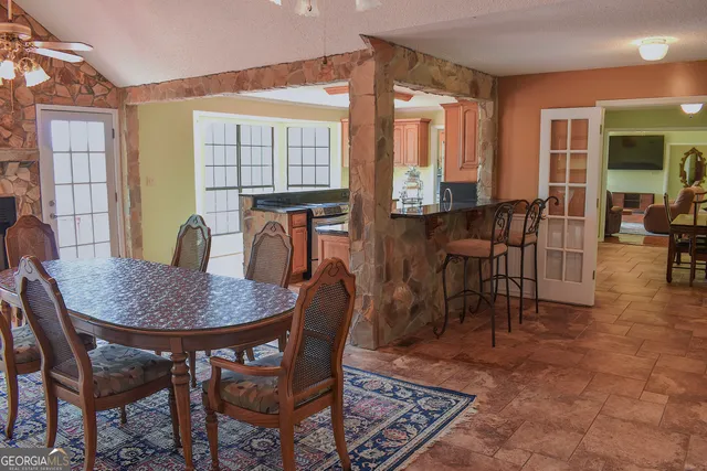 $895,000 | 81 Mariners Drive Northeast, Milledgeville, GA 31061