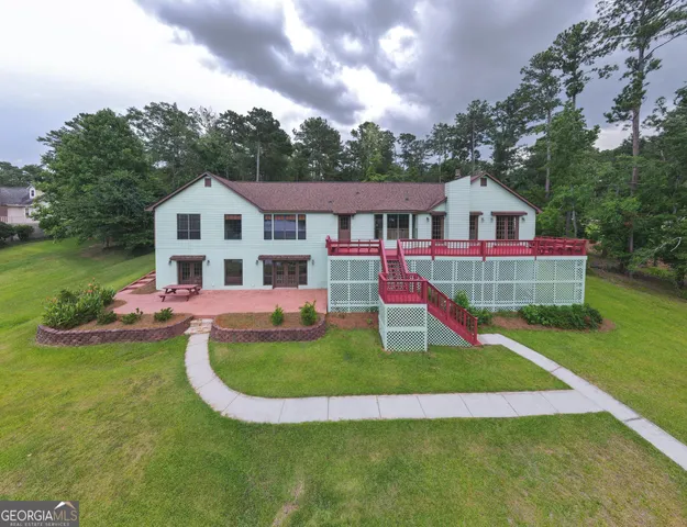 $895,000 | 81 Mariners Drive Northeast, Milledgeville, GA 31061