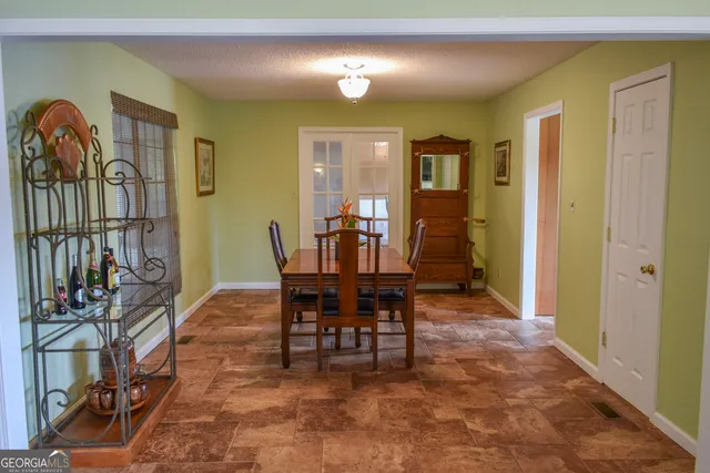 $895,000 | 81 Mariners Drive Northeast, Milledgeville, GA 31061