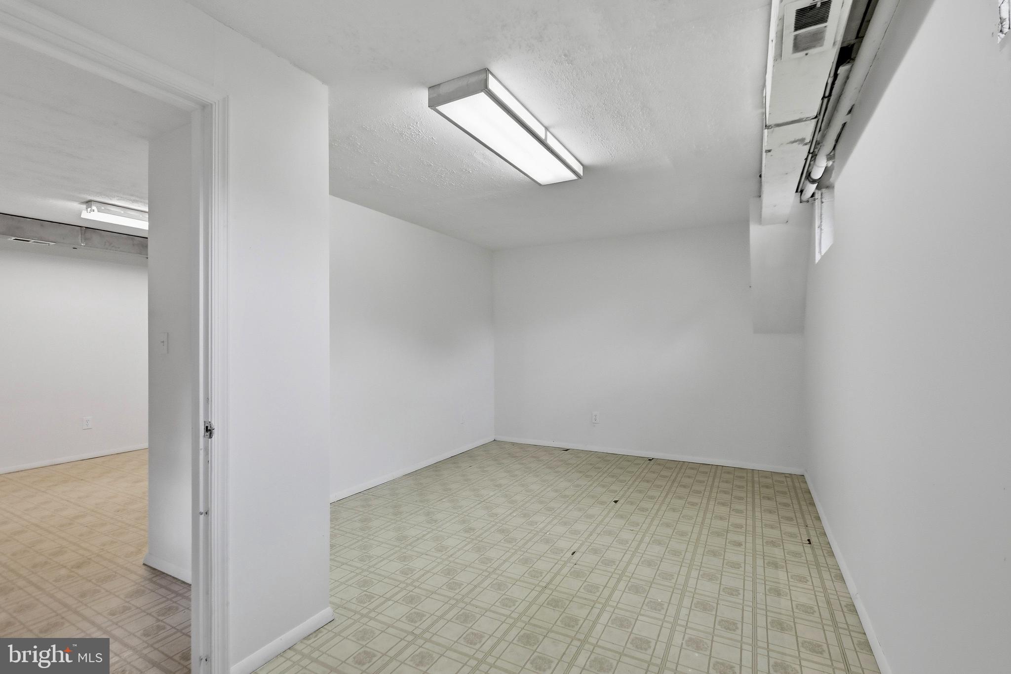 9787 Lees Mill Road Warrenton, VA 20186 - Photo 27 of 35 Finished basement Flex room #2