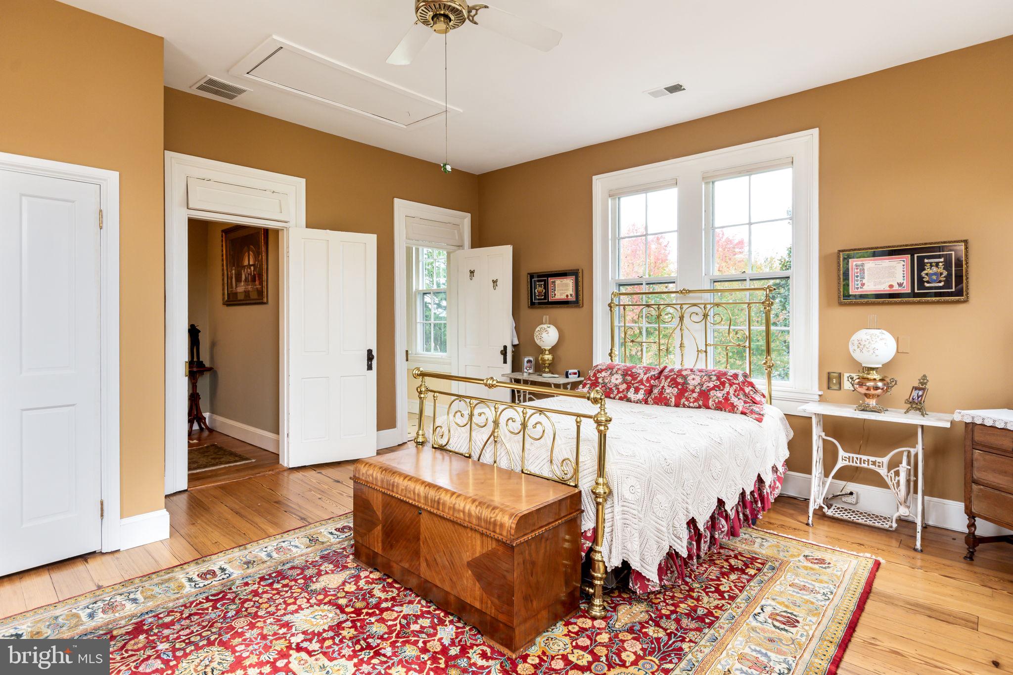 5338 Sudley Road West River, MD 20778 - Photo 30 of 57 Hardwood floors & 9' ceiling