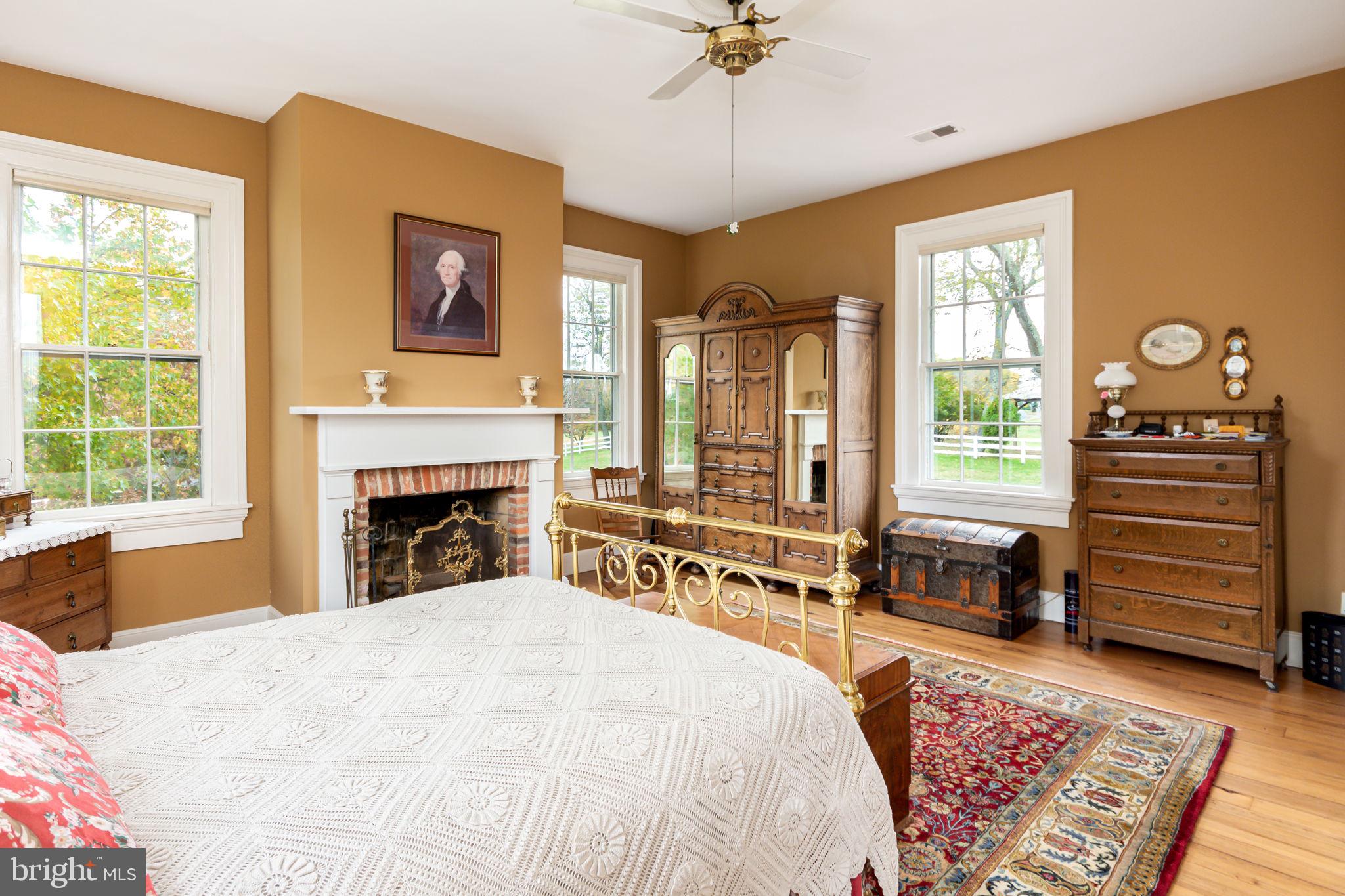 5338 Sudley Road West River, MD 20778 - Photo 31 of 57 Master Bedroom Sitting area
