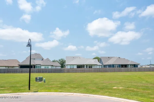 $122,580 | 102 Waterpointe Lane, Scott, LA 70583