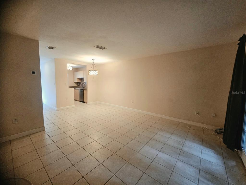 3935 Southwest 26th Terrace, Unit B Gainesville, FL 32608 - Photo 10 of 26 Gallery Image 10