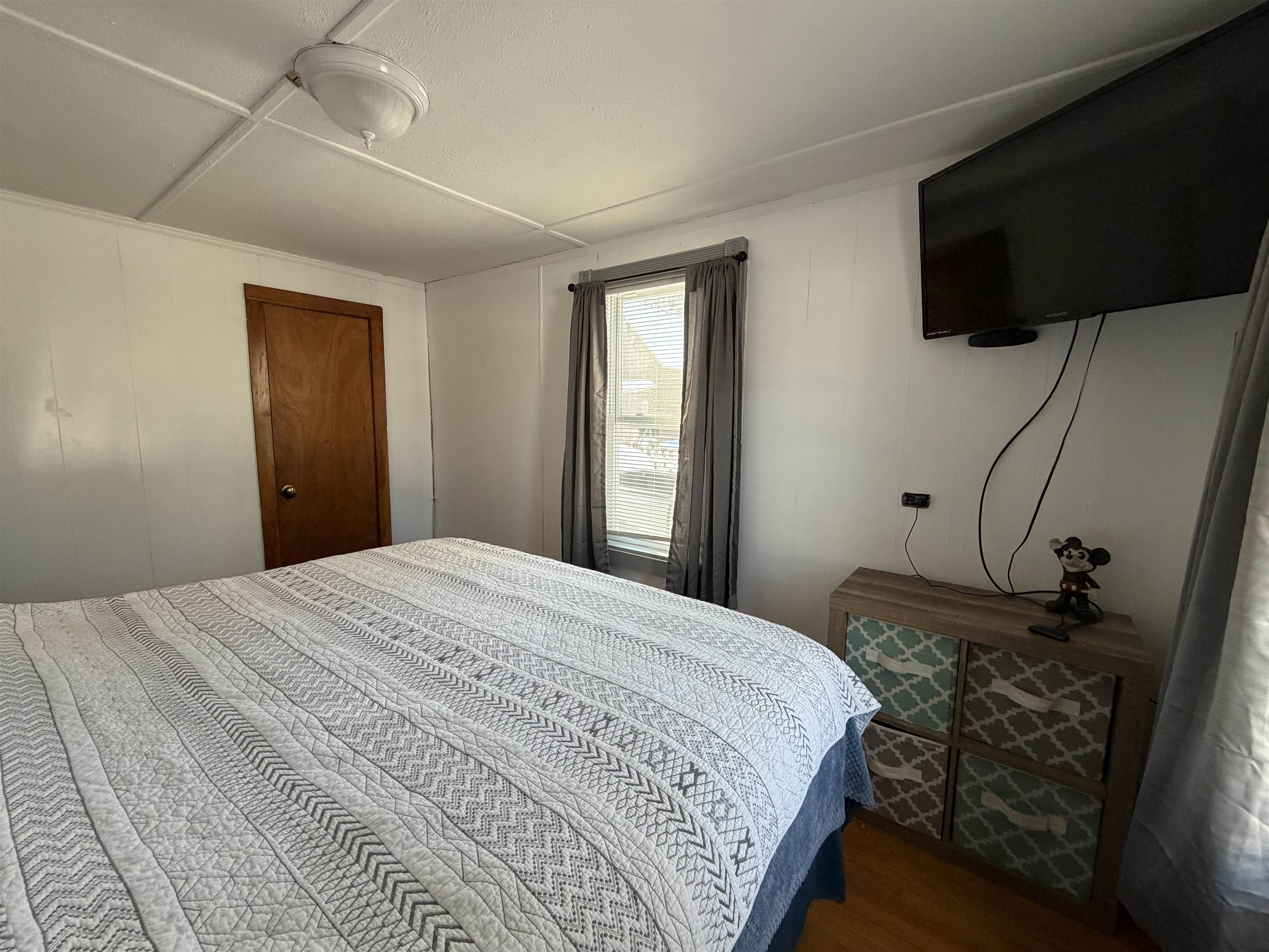 10 Swan Street Winchester, NH 03470 - Photo 17 of 40