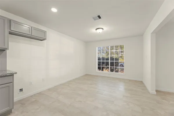 $295,000 | 22019 Kenchester Drive, Houston, TX 77073