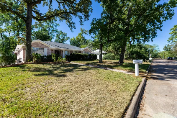 $295,000 | 22019 Kenchester Drive, Houston, TX 77073