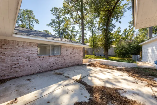 $295,000 | 22019 Kenchester Drive, Houston, TX 77073