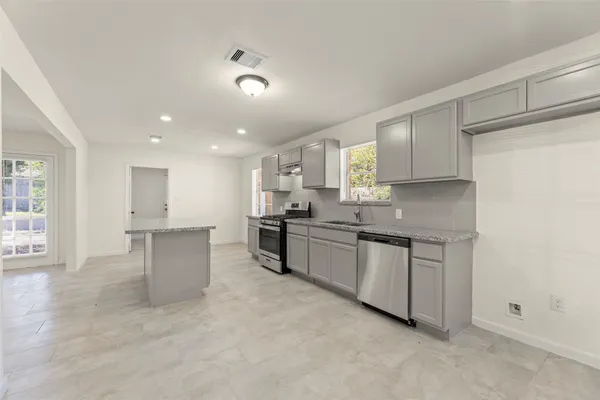 $295,000 | 22019 Kenchester Drive, Houston, TX 77073