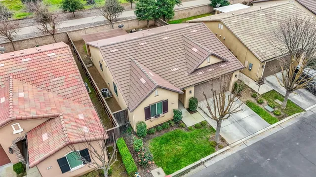 $429,999 | 3940 Chessa Lane, Clovis, CA 93619