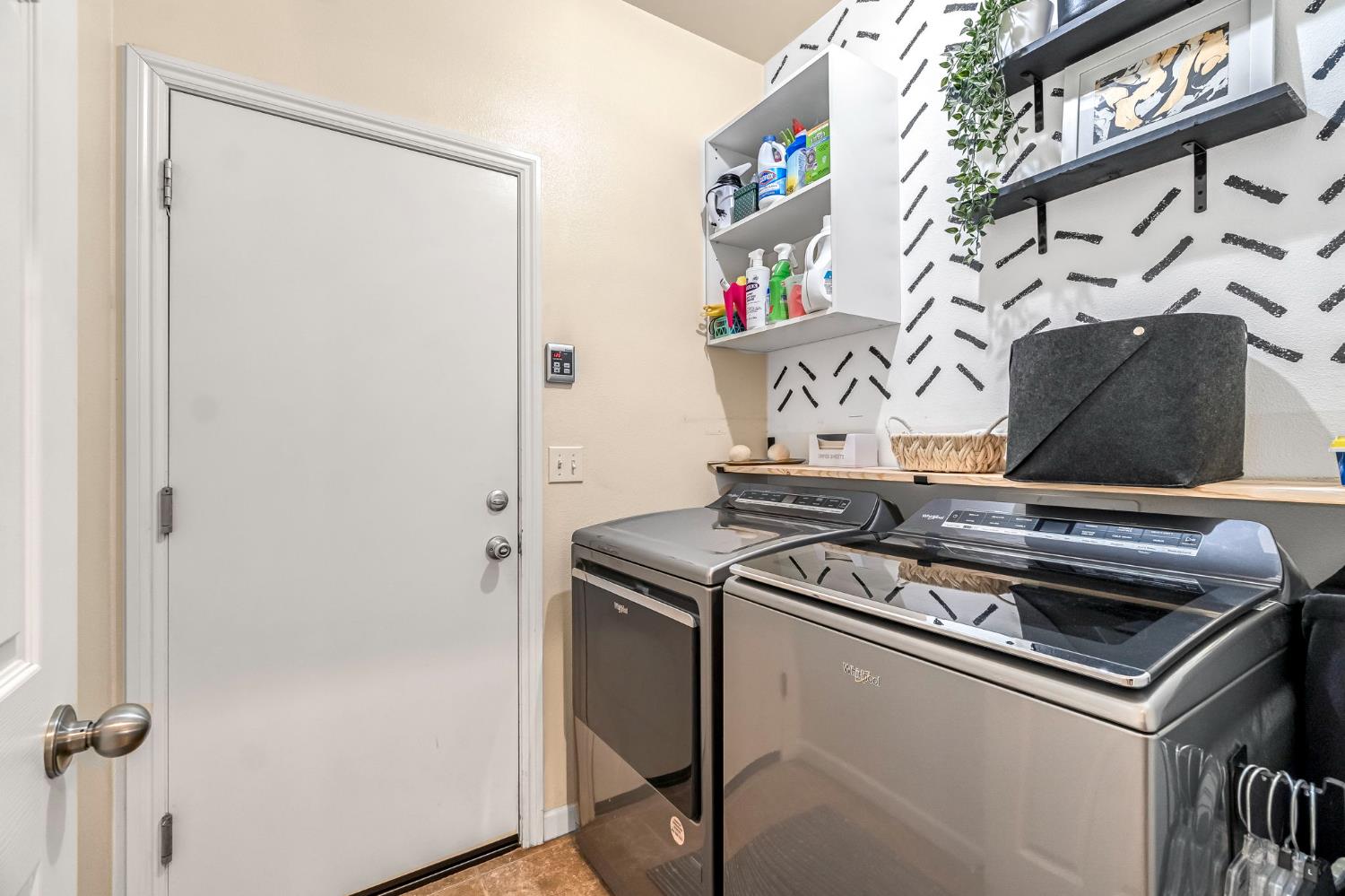 3940 Chessa Lane Clovis, CA 93619 - Photo 23 of 41