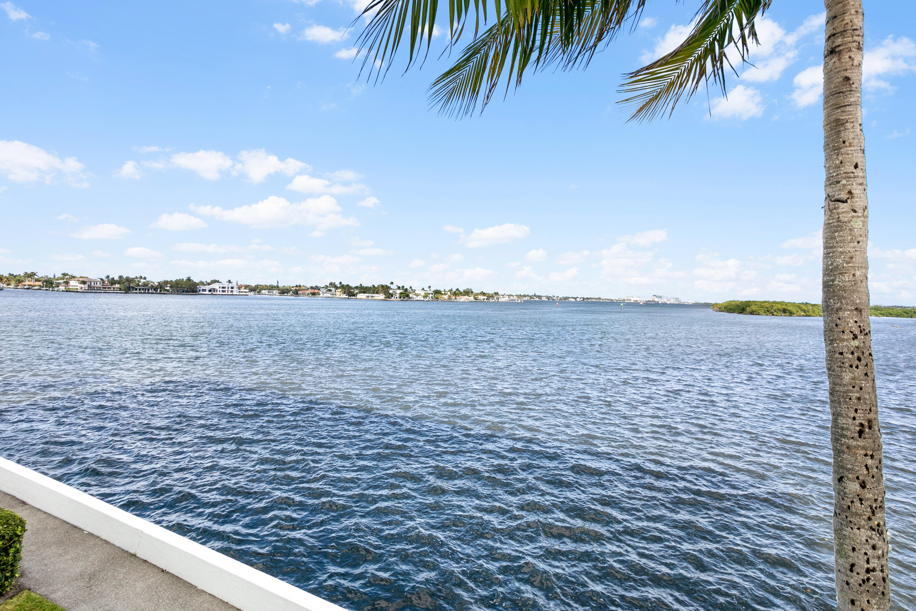 2150 Ibis Isle Road, Unit 7 Palm Beach, FL 33480 - Photo 8 of 49 Balcony View North