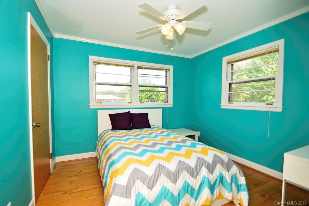 471 Kimmswick Road Charlotte, NC 28214 - Photo 16 of 23 Gallery Image 16
