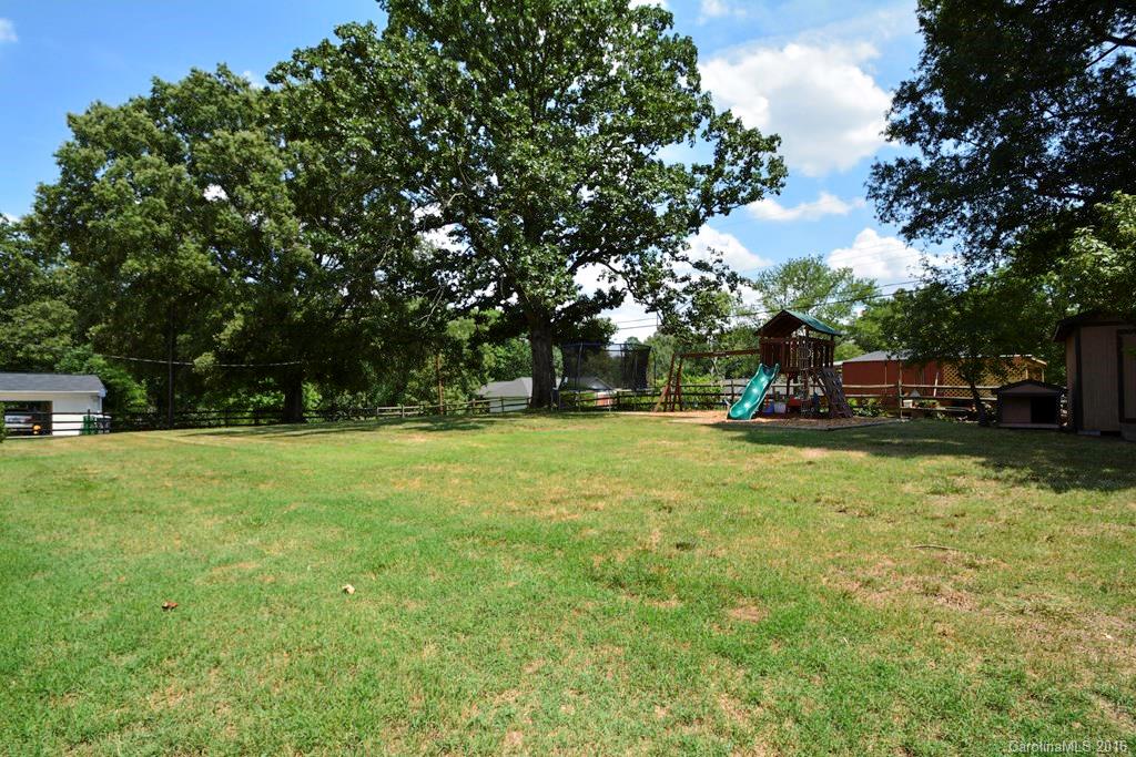471 Kimmswick Road Charlotte, NC 28214 - Photo 22 of 23 Gallery Image 22