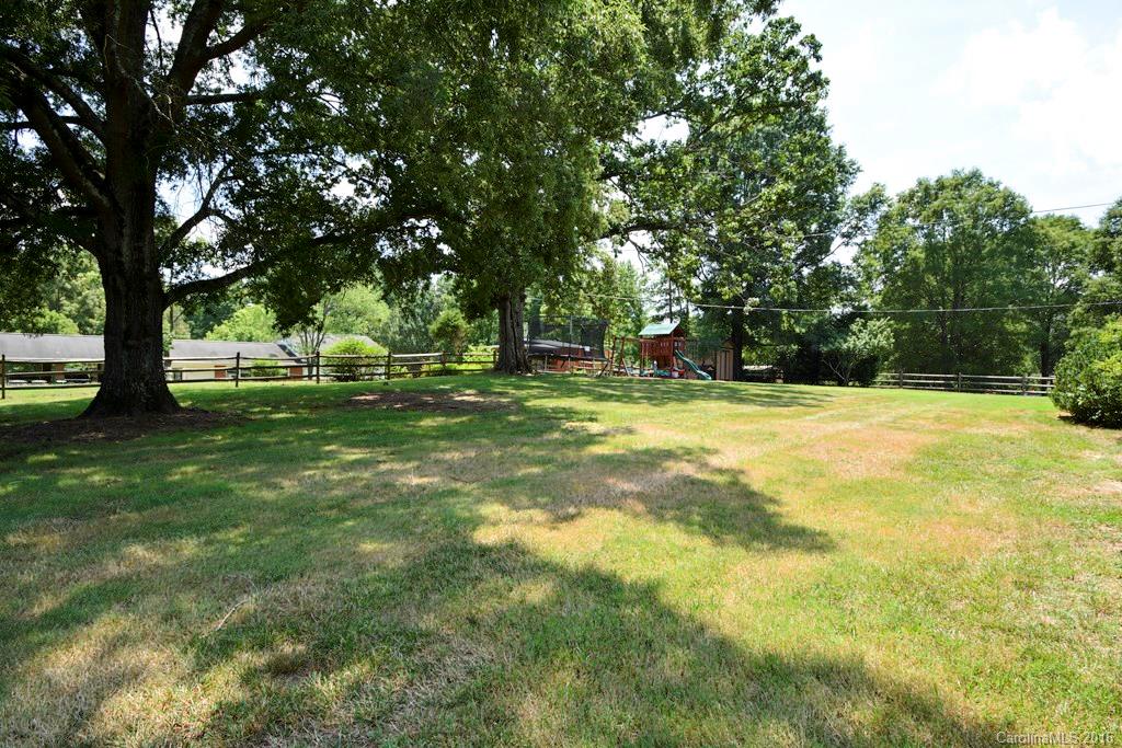 471 Kimmswick Road Charlotte, NC 28214 - Photo 23 of 23 Gallery Image 23