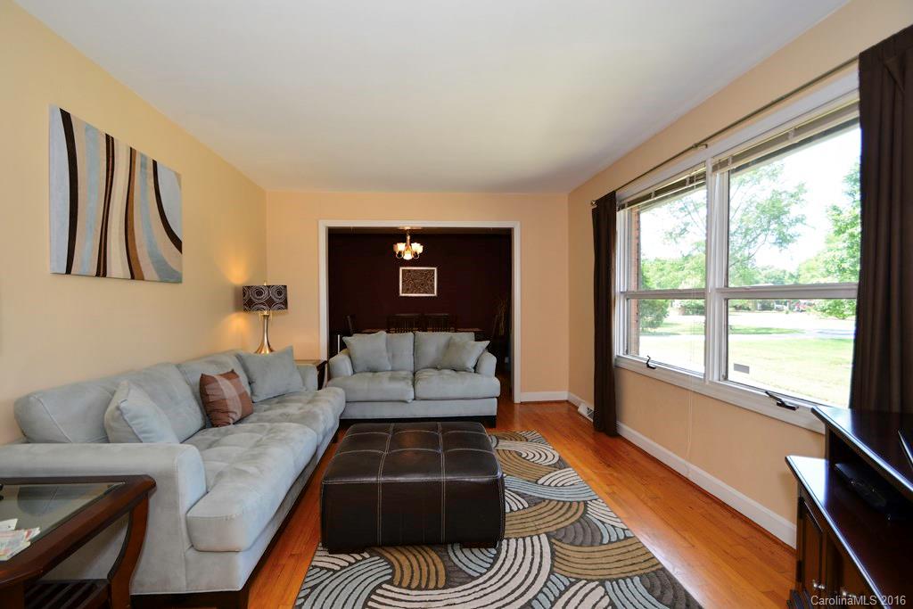471 Kimmswick Road Charlotte, NC 28214 - Photo 10 of 23 Gallery Image 10