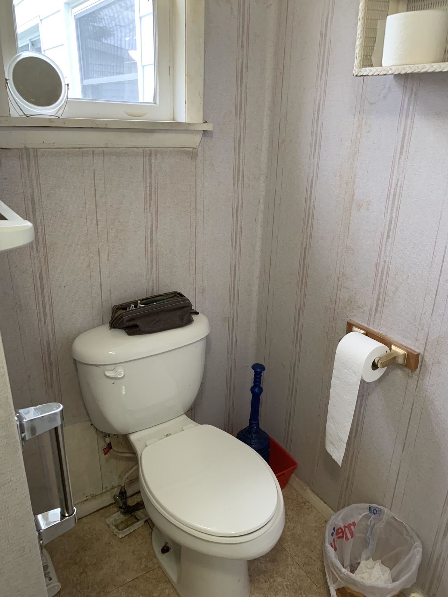 13588 Winters Road Kewadin, MI 49648 - Photo 8 of 27 1911762-7.JPG