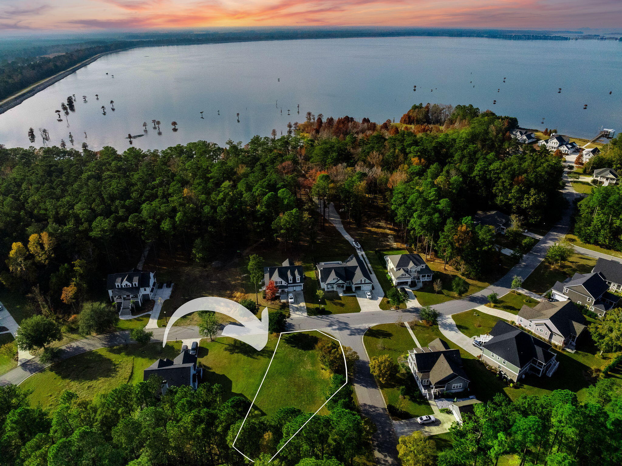 6-web-or-mls-Barclay Media Co -7