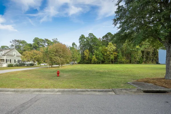 $169,000 | 201 Summer Breeze Way, Moncks Corner, SC 29461