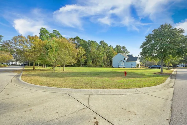 $169,000 | 201 Summer Breeze Way, Moncks Corner, SC 29461