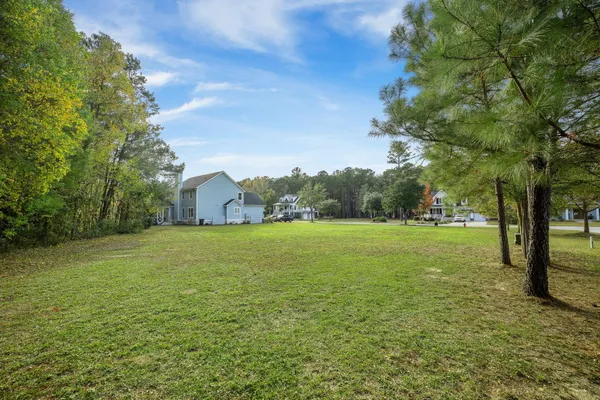 $169,000 | 201 Summer Breeze Way, Moncks Corner, SC 29461