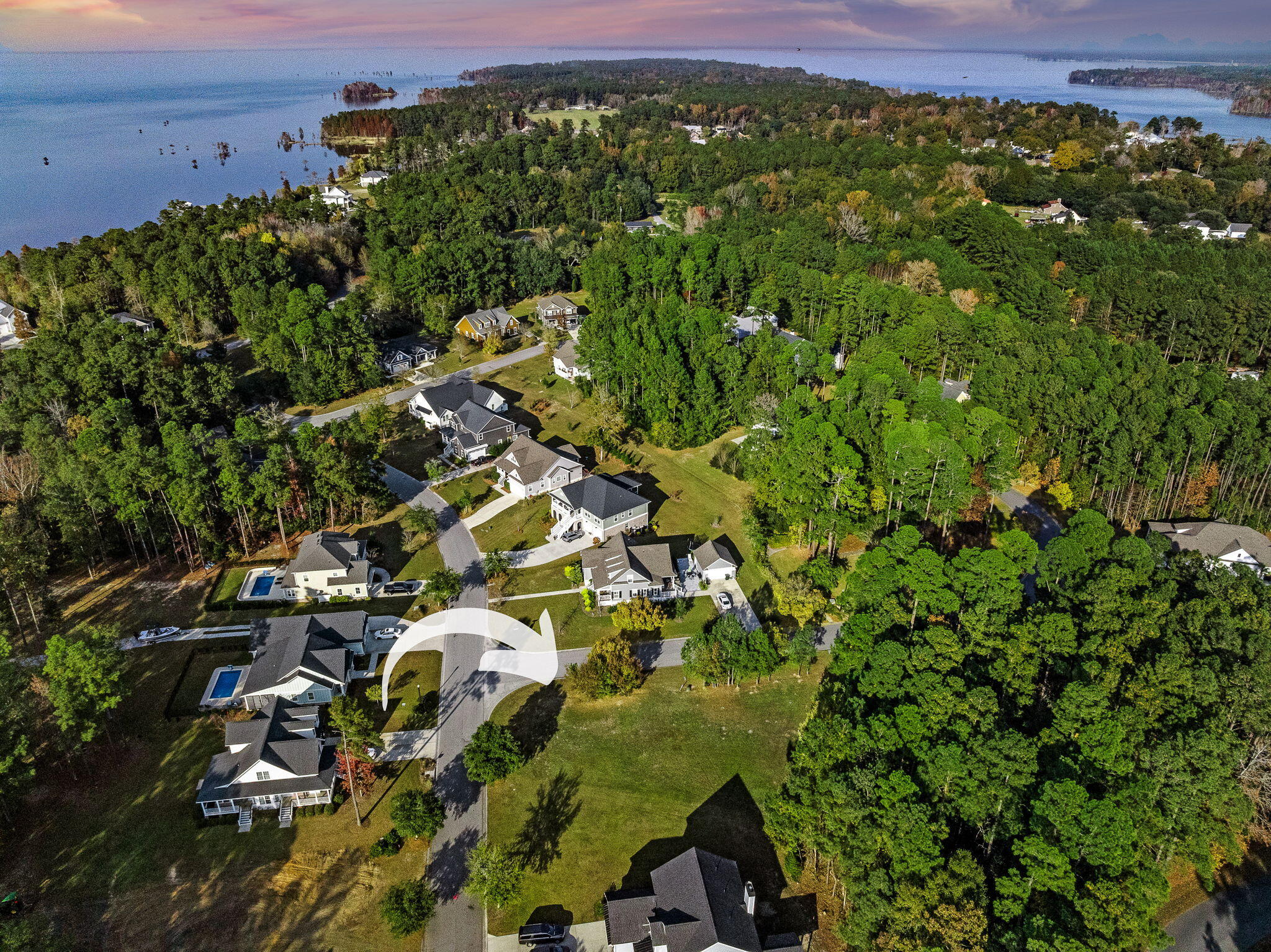 201 Summer Breeze Way Moncks Corner, SC 29461 - Photo 4 of 21 3-web-or-mls-Barclay Media Co -4