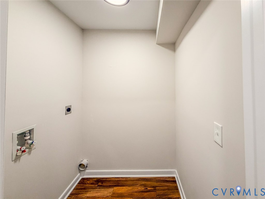 3409 Meadowbridge Road Richmond, VA 23222 - Photo 19 of 32 a view of a small space