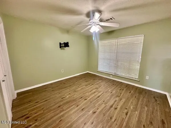 $260,000 | 121 Vance Place, Long Beach, MS 39560