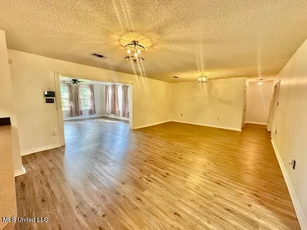$260,000 | 121 Vance Place, Long Beach, MS 39560