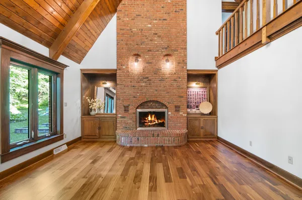 $810,000 | 2060 Wintergreen Court, Green Bay, WI 54304