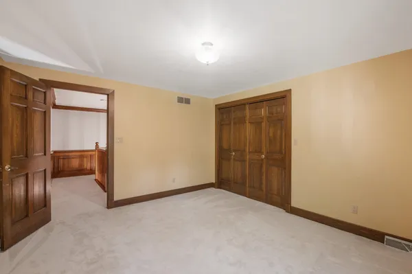 $810,000 | 2060 Wintergreen Court, Green Bay, WI 54304