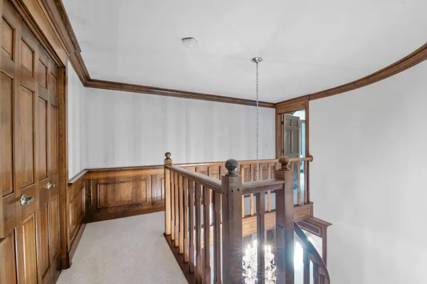 $810,000 | 2060 Wintergreen Court, Green Bay, WI 54304