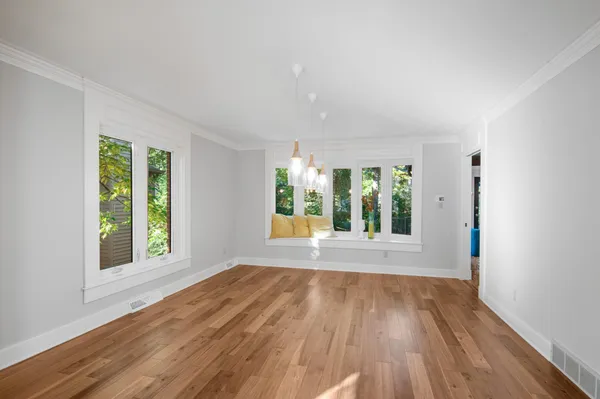 $810,000 | 2060 Wintergreen Court, Green Bay, WI 54304