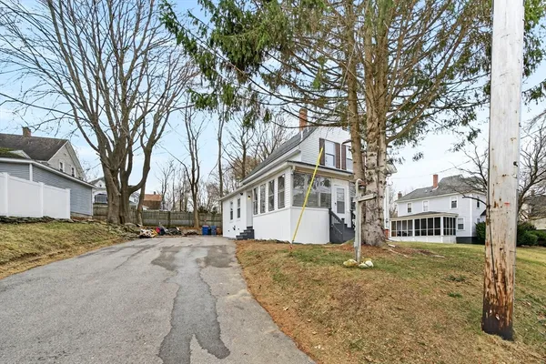 $395,900 | 22 Maple Street, Templeton, MA 01436