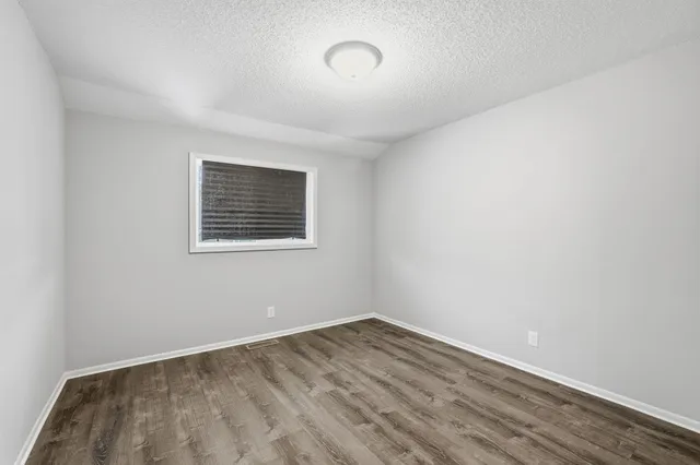 $329,900 | 3224 75th Avenue North, Brooklyn Park, MN 55443