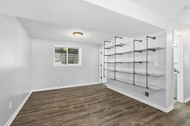 $329,900 | 3224 75th Avenue North, Brooklyn Park, MN 55443