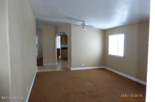 201 Mini Pines Road Yakima, WA 98903 - Photo 6 of 11