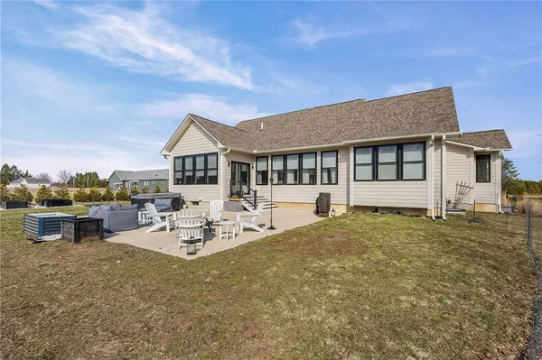 $749,900 | 4559 Hoyt Road, Skaneateles, NY 13152