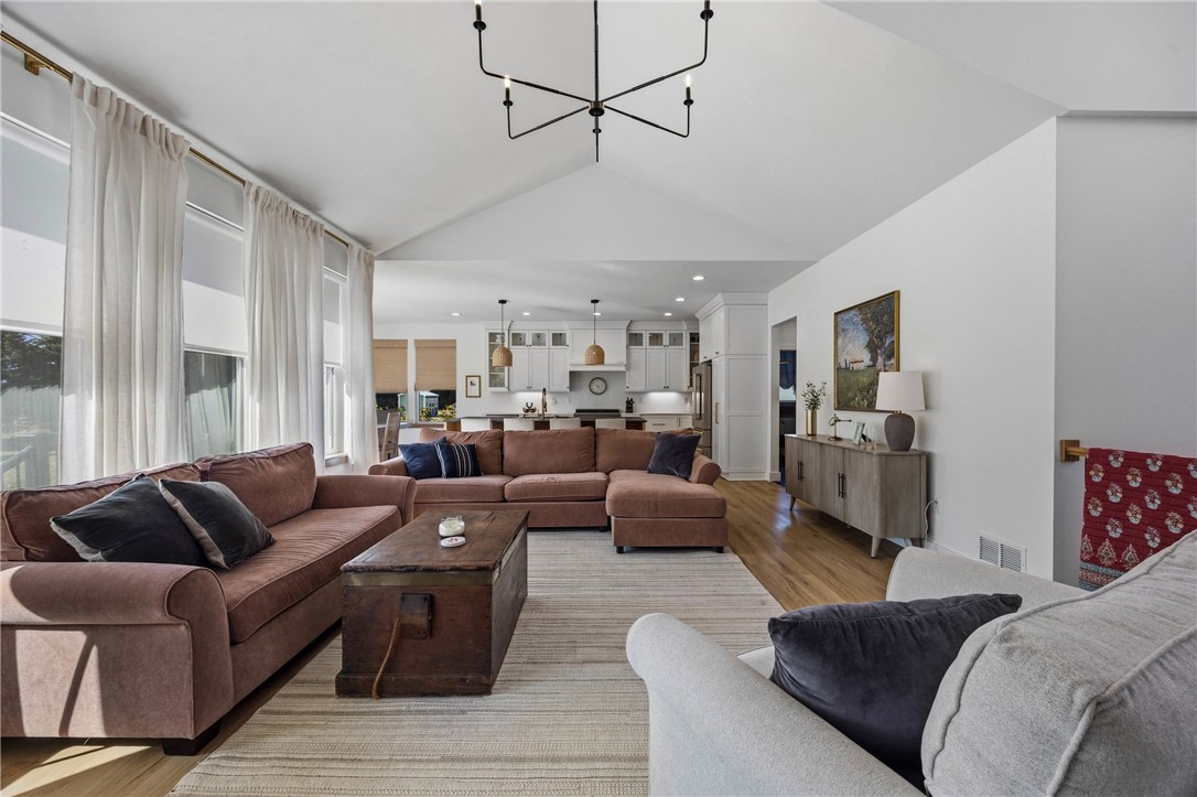 4559 Hoyt Road Skaneateles, NY 13152 - Photo 9 of 50