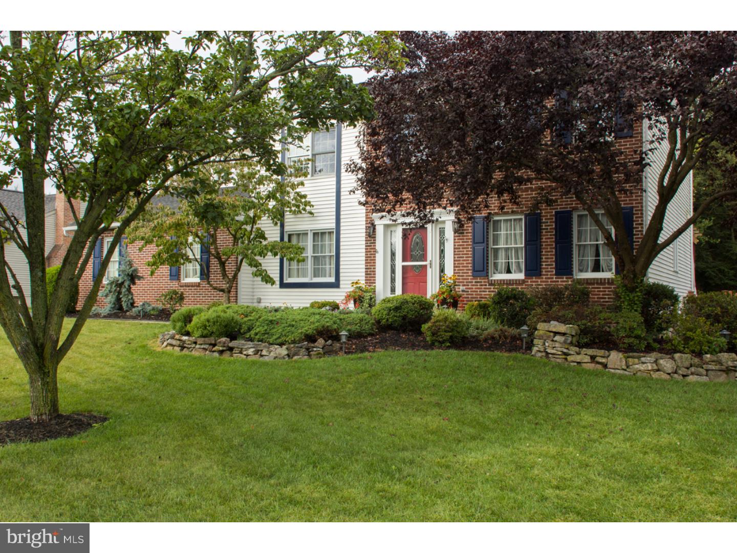 16 Indiana Avenue Reading, PA 19608 - Photo 2 of 23 Gallery Image 2