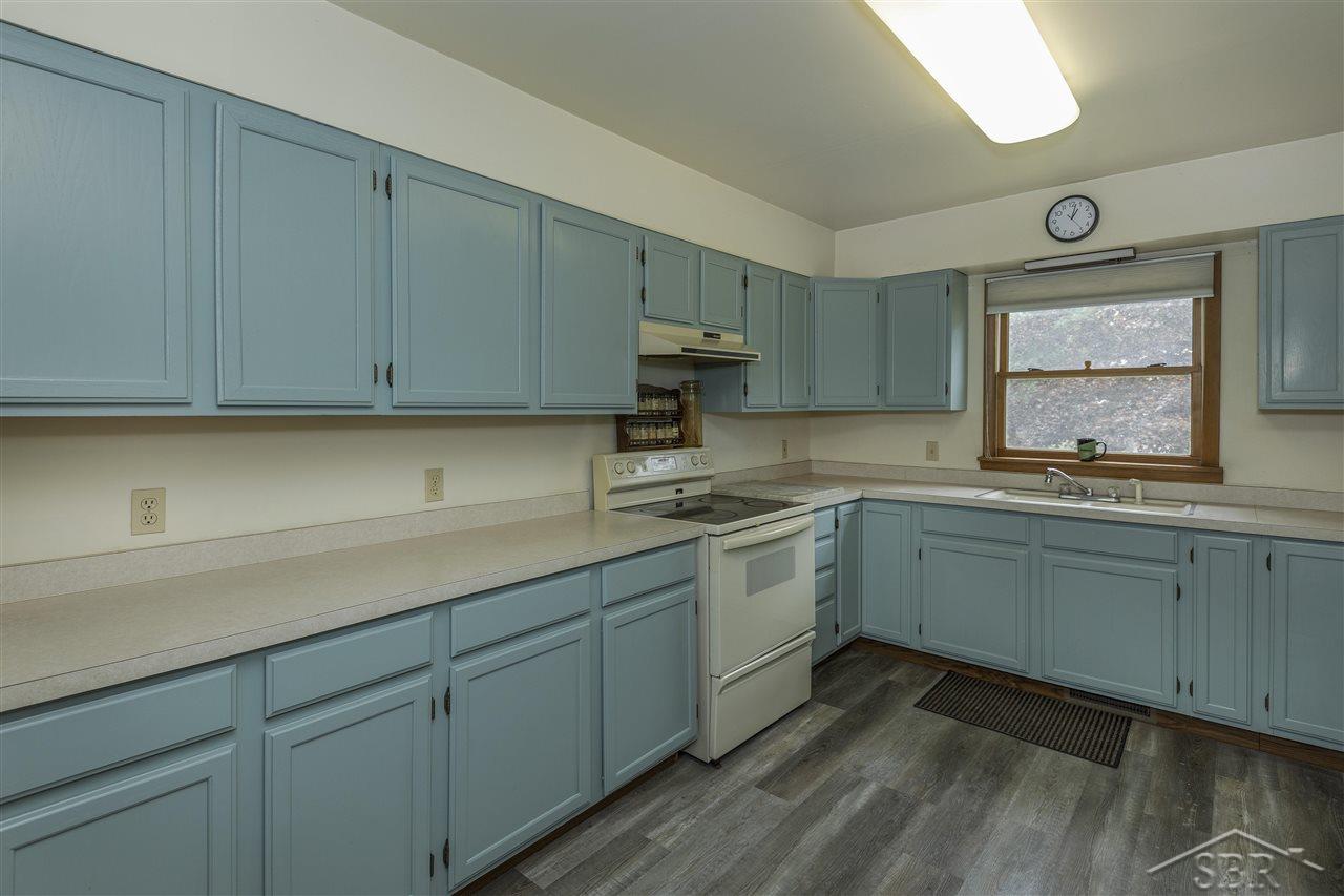 2901 East Ashby Road Midland, MI 48640 - Photo 5 of 15 Gallery Image 5