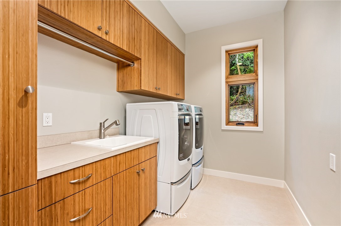 990 East Strong Road Shelton, WA 98584 - Photo 12 of 27 Gallery Image 12