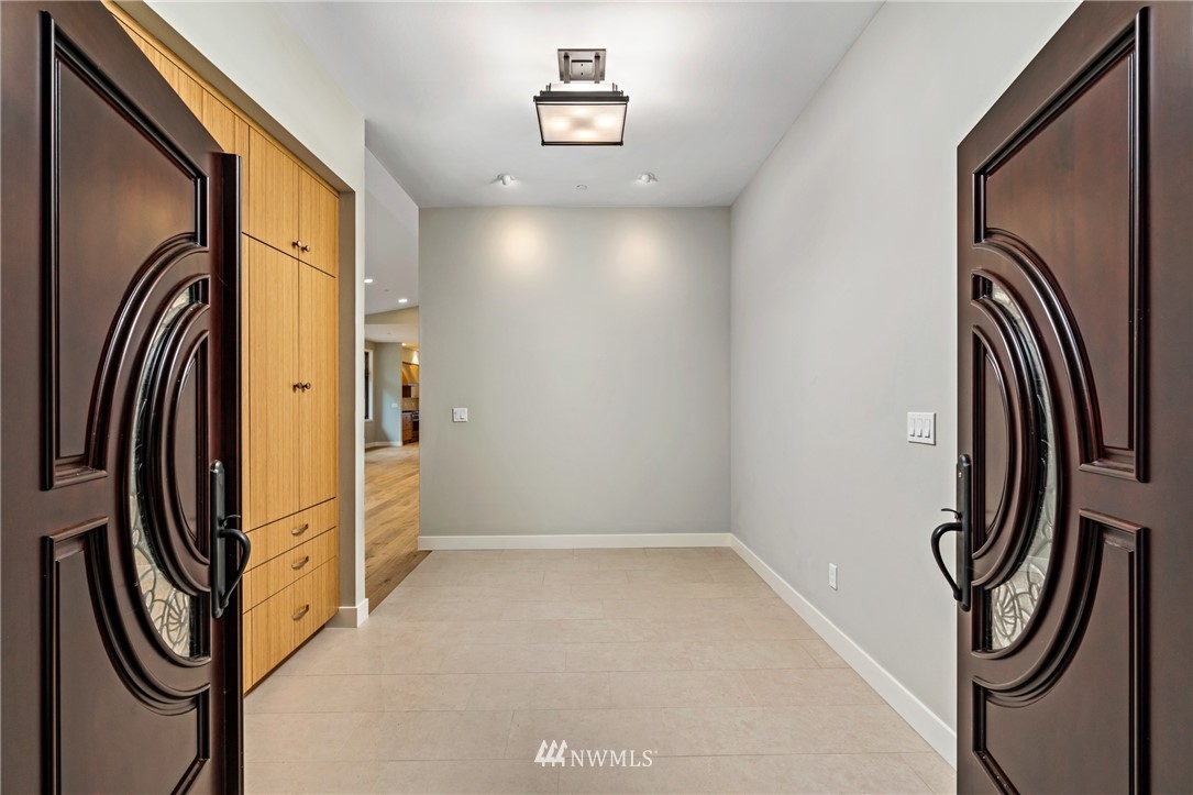 990 East Strong Road Shelton, WA 98584 - Photo 4 of 27 Gallery Image 4
