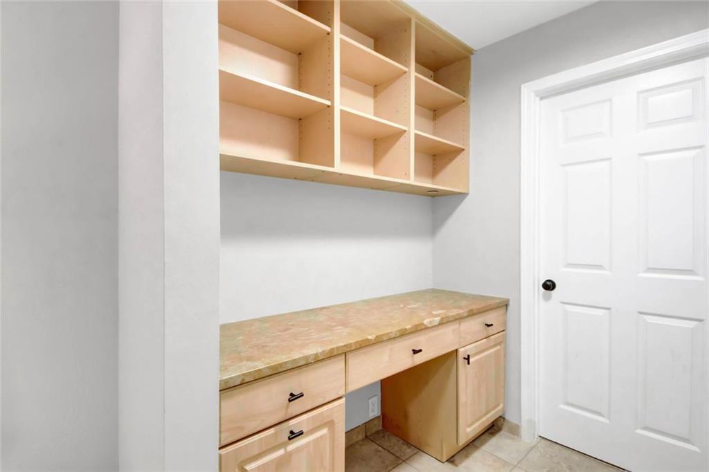 3655 Habersham Road Northeast, Unit B141 Atlanta, GA 30305 - Photo 9 of 19