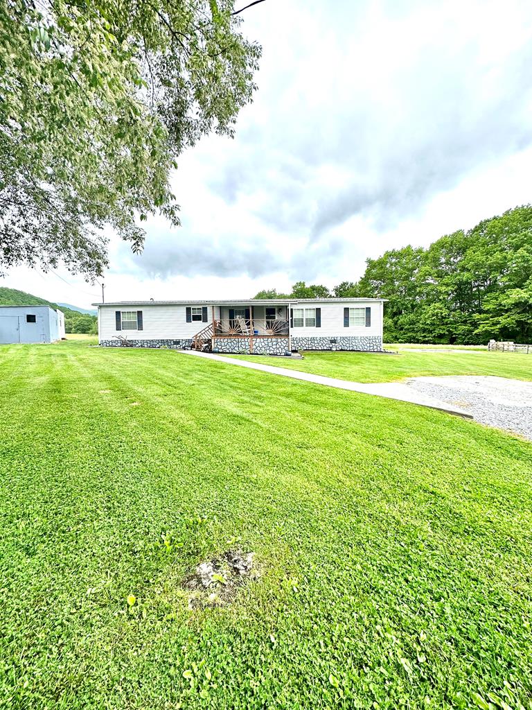 622 Thompson Road Marion, VA 24354 - Photo 36 of 48 Gallery Image 36