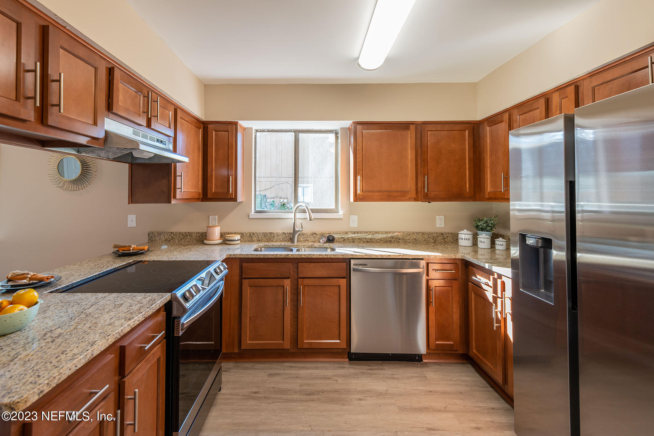 10688 Coleman Road Jacksonville, FL 32257 - Photo 5 of 12 Kitchen