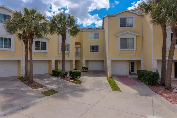 $725,000 | 138 Brent Circle, Oldsmar, FL 34677