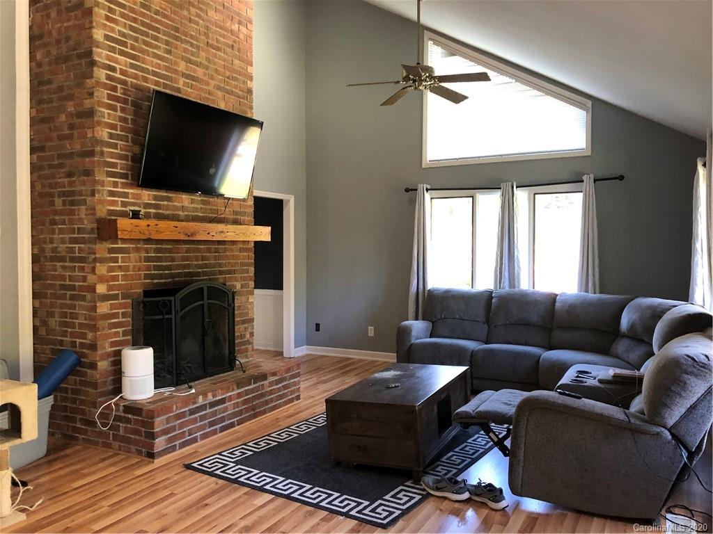 455 Valley Road Spruce Pine, NC 28777 - Photo 14 of 46 Gallery Image 14